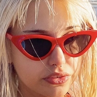_1nternetfairy_ Nahé