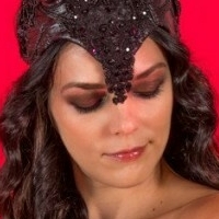 Adrianne Marie Curry Nahé