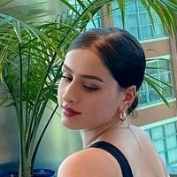 Albanianbarbie Nahé