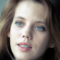 Alexandra Oppo Nahé