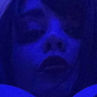 allein.grrrl Nahé