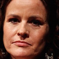 Ally Sheedy Nahé