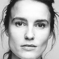 Amanda Collin Nahé