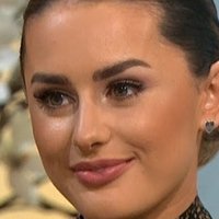Amber Davies Nahé