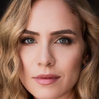 Amber Goldfarb Nahé