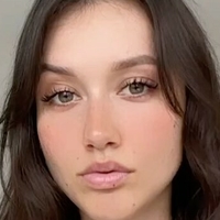 Amy Dangerfield Nahé