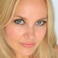 Amy Esterle Nahé