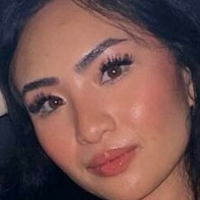 Angela Reyes Nahé