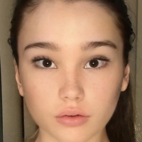 Angelina White Nahé