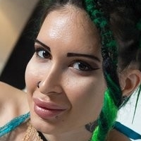 Ariane Saint Amour Nahé