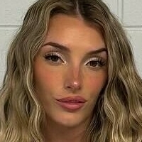 Ashley Farmer Nahé