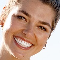 Ashley Hart Nahé