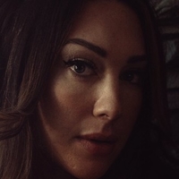 Ashley Lakomowski Nahé