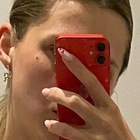 barefoothottiexfree Nahé