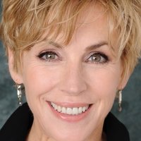 Bess Armstrong Nahé
