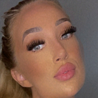 Blonde Belle Nahé