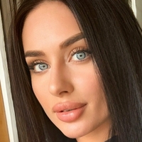 blue_eyes_suzie Nahé