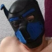 blueandredmask Nahé