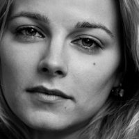 Bojana Novakovic Nahé