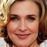 Brenda Strong Nahé