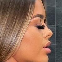brooketaylorlewis Nahé
