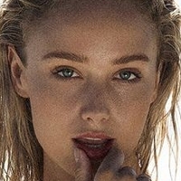 Brooklyn Kelly Nahé