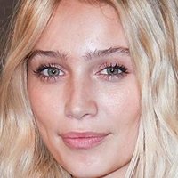 Cailin Russo Nahé