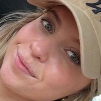 caitlin.betterly Nahé