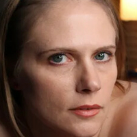 Casey McKinsey Nahé
