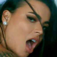 Casey Saron Nahé
