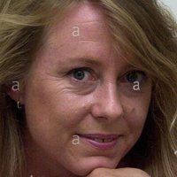 Cathryn Harrison Nahé