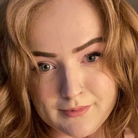 Cayley M Nahé