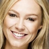 Christina Hallett Nahé