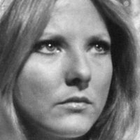 Christina Hart Nahé