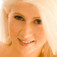 Christine Mercedes Nahé