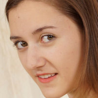 Claire Evans Nahé