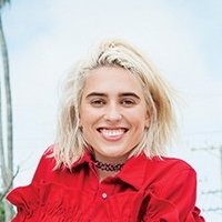 Clara Mamet Nahé