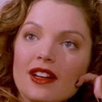 Clare Kramer Nahé