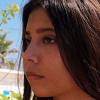 Coral Sharon Nahé