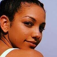 Corinne Foxx Nahé