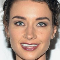 Cortney Palm Nahé