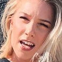 Courtney Miller Nahé