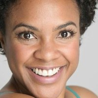 Courtney Sauls Nahé