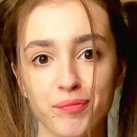 coy_amina Nahé