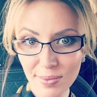 Crystal Baker Nahé