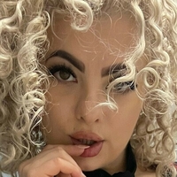 curly_lexi Nahé