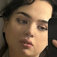 Cutejuliavictoria Nahé