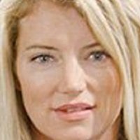 Cynthia Watros Nahé