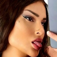 Damla Özden Nahé