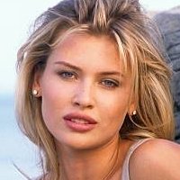 Daniela Pestova Nahé